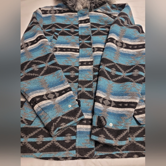 Outback Trading Co Myra Aztec Womens Jacket With Faux Fur Lined Hood Size XL - Picture 4 of 10